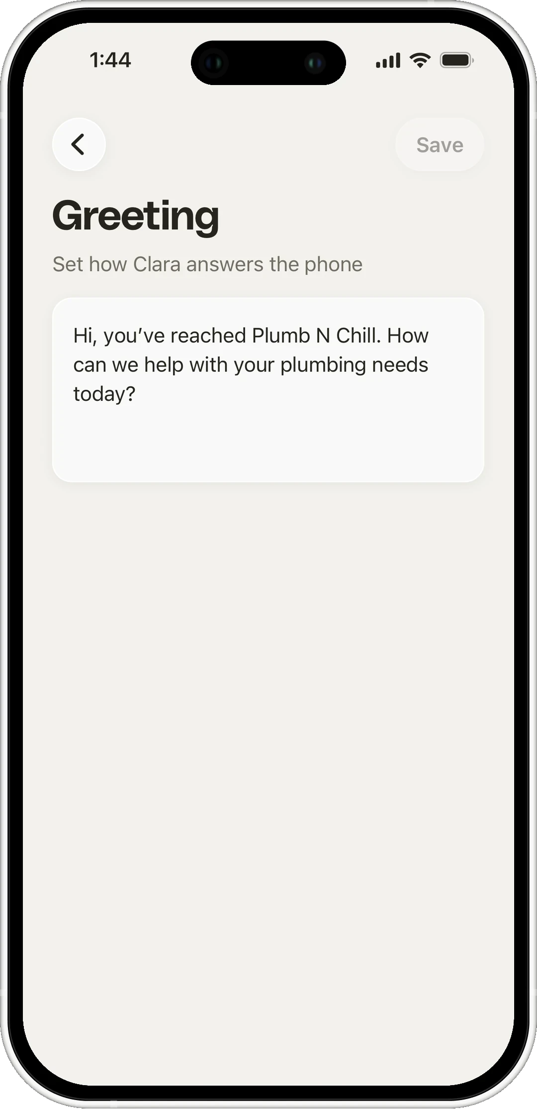 La pantalla de saludo en la app de Clara, con las palabras que dice al contestar